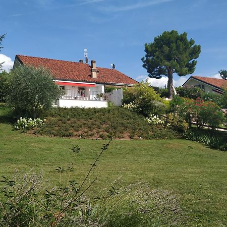 Casa Fellini Villa San Zeno di Montagna Exterior photo